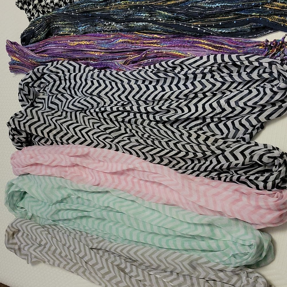 Scarves - Picture 5 of 5